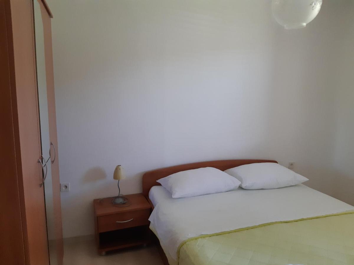 Double Room Jakisnica 4160D ルン エクステリア 写真
